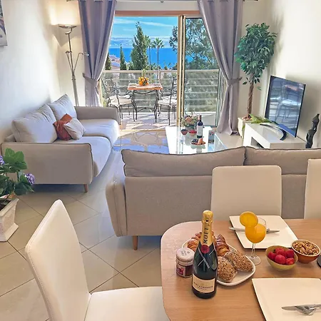 Luxurious T2 With Pool & Breathtaking Ocean Views By Becherish * Albufeira