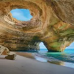 Luxurious T2 With Pool & Breathtaking Ocean Views By Becherish Apartmán Albufeira