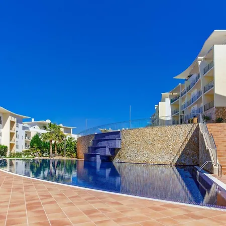 Luxurious T2 With Pool & Breathtaking Ocean Views By Becherish 阿尔布费拉